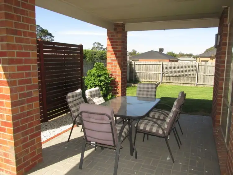 Second view of Homely house listing, 3 Georgia Court, Bairnsdale VIC 3875