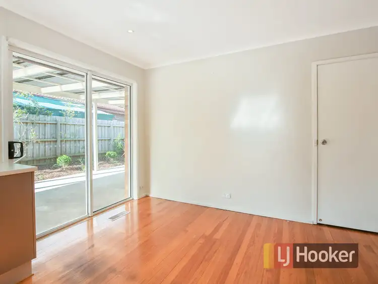 Fifth view of Homely house listing, 32 Laurel Avenue, Doveton VIC 3177