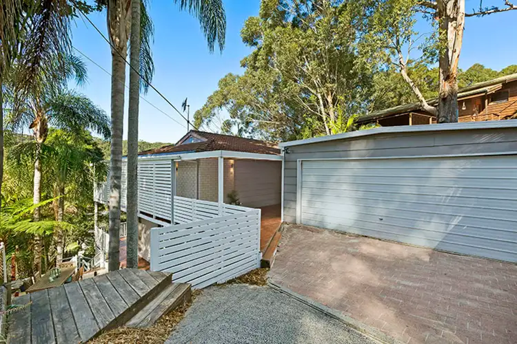 28 Clements Drive, Avoca Beach NSW 2251