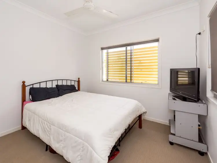 Fifth view of Homely unit listing, 6/10 Nothling Street, New Auckland QLD 4680
