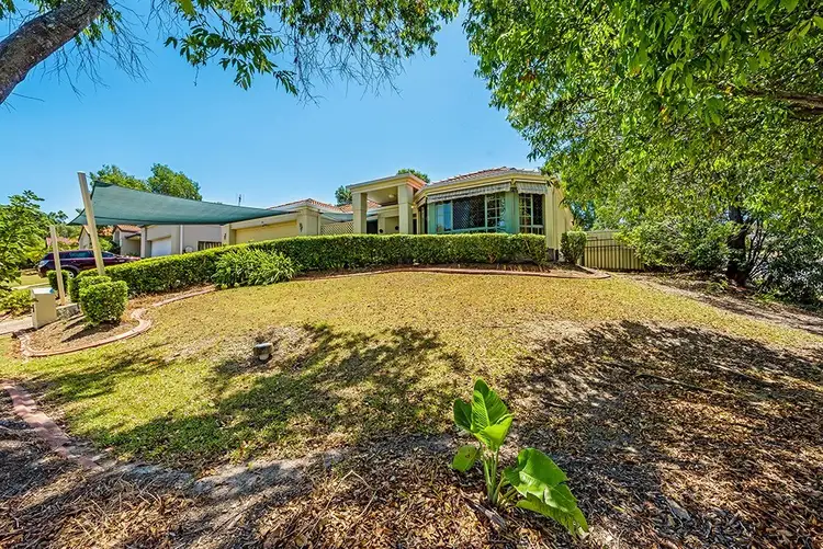 15 Langport Parade, Mudgeeraba QLD 4213