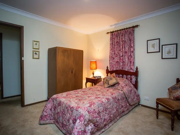 Sixth view of Homely house listing, 1 Lowan Place, Cowra NSW 2794