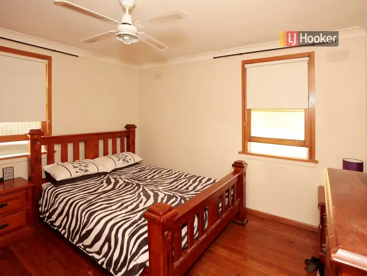 Fifth view of Homely house listing, 16 Tarakan Avenue, Ashmont NSW 2650