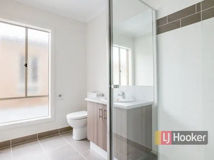 Sixth view of Homely unit listing, 1/8 Carmarthen Close, Werribee VIC 3030