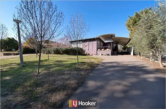 Second view of Homely house listing, 6 Broadbent Street, Scullin ACT 2614