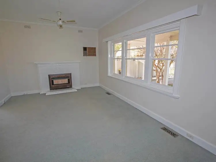 Fifth view of Homely house listing, 10 Deas Street, Benalla VIC 3672