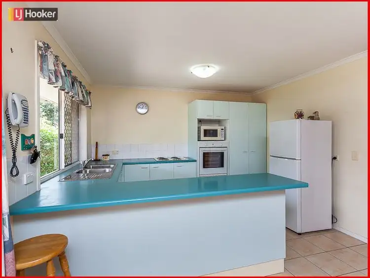 Seventh view of Homely house listing, 10 Basswood Court, Albany Creek QLD 4035