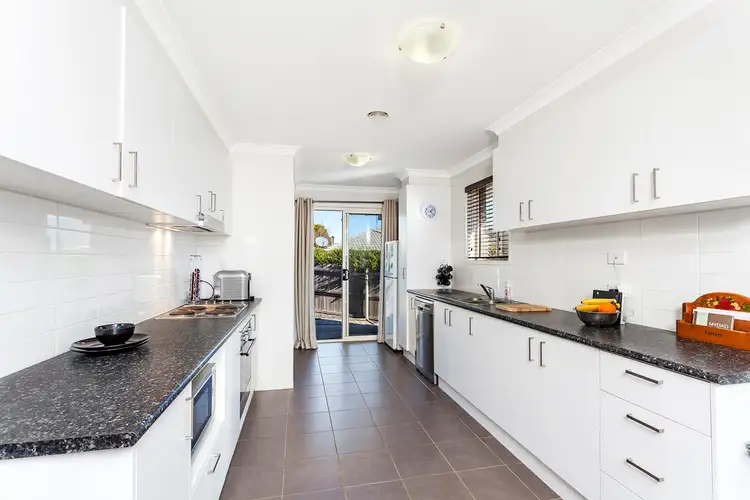Sixth view of Homely house listing, 9/88 Eccles Circuit, Macgregor ACT 2615