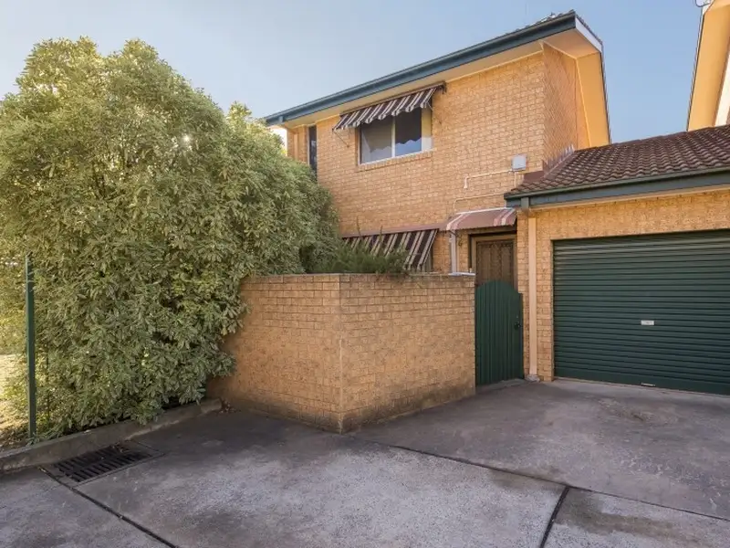 Main view of Homely townhouse listing, 6/1 Gerald Street, Queanbeyan NSW 2620