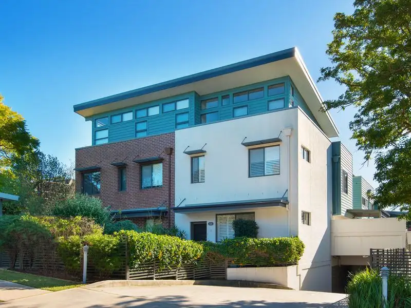 Main view of Homely townhouse listing, 5/6 Shinfield Avenue, St Ives NSW 2075