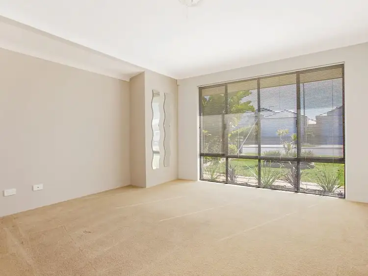 Sixth view of Homely house listing, 12 Normanby Bend, Success WA 6164
