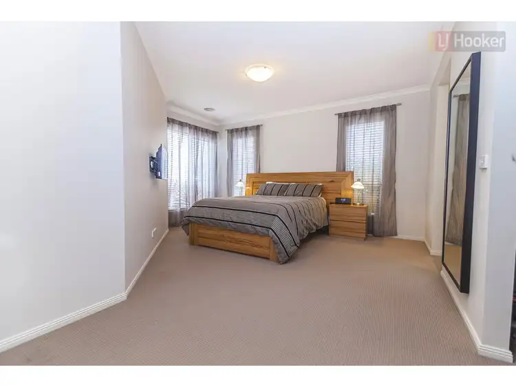 Third view of Homely house listing, 19 Kensley Circuit, Craigieburn VIC 3064