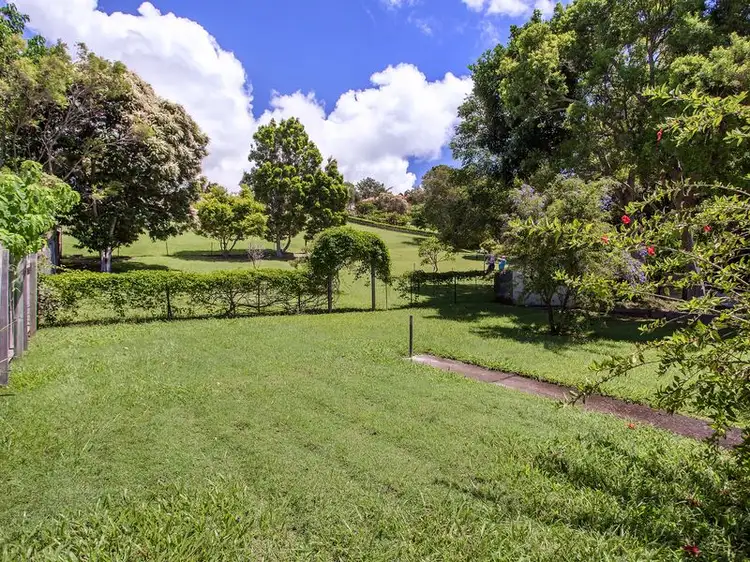 3 Burra Burra Close, Ocean Shores NSW 2483