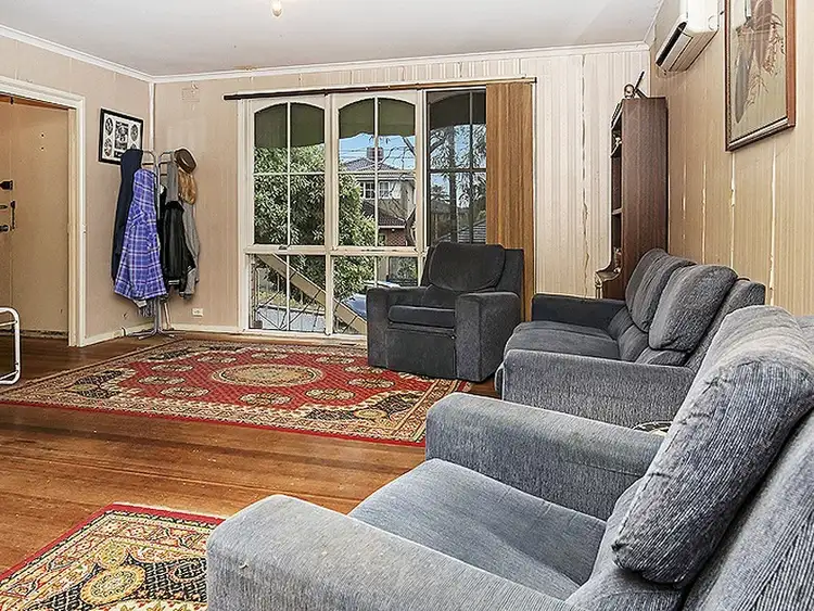 Second view of Homely house listing, 1 Uralla Place, Yallambie VIC 3085
