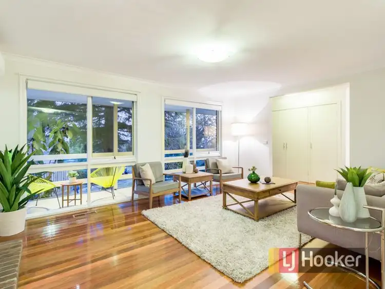 Second view of Homely house listing, 6 Hobbs Court, Endeavour Hills VIC 3802