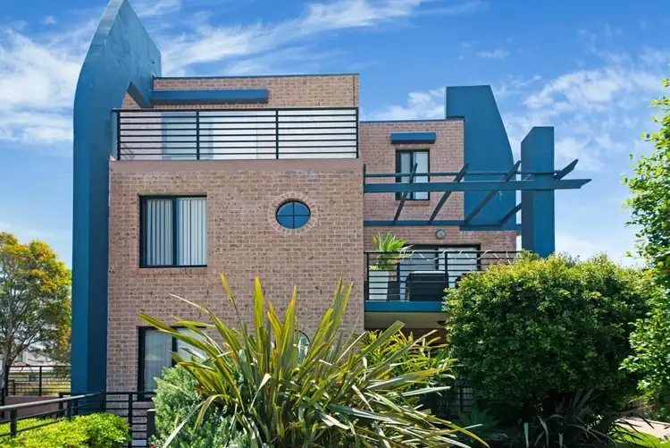 4/1-3 McGirr Avenue, The Entrance NSW 2261