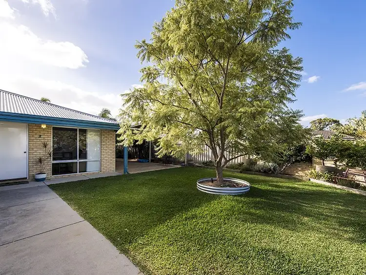 Fifth view of Homely house listing, 2 Dirphia Place, High Wycombe WA 6057