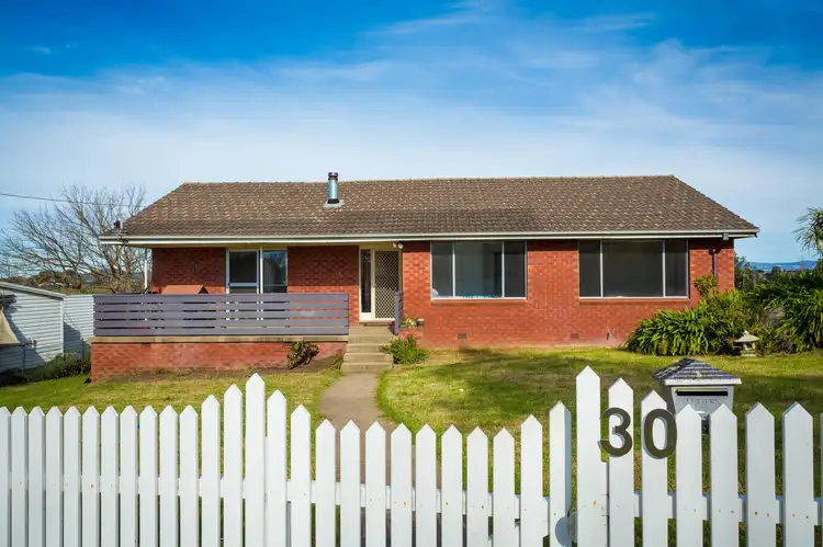 30 Belmore Street, Bega NSW 2550