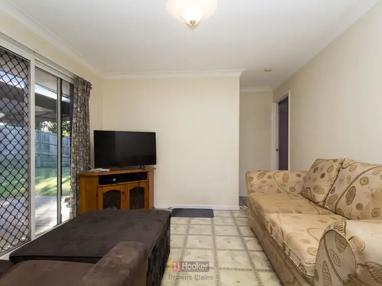 Seventh view of Homely house listing, 9 Arinya Court, Boronia Heights QLD 4124