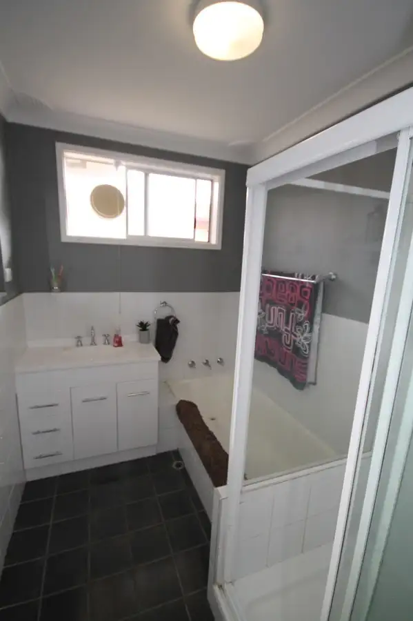 Seventh view of Homely house listing, 9 Coggan Place, Inverell NSW 2360