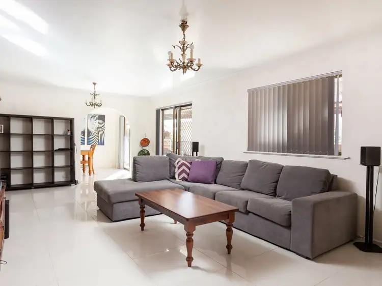 2 Tristania Crescent, Taree NSW 2430