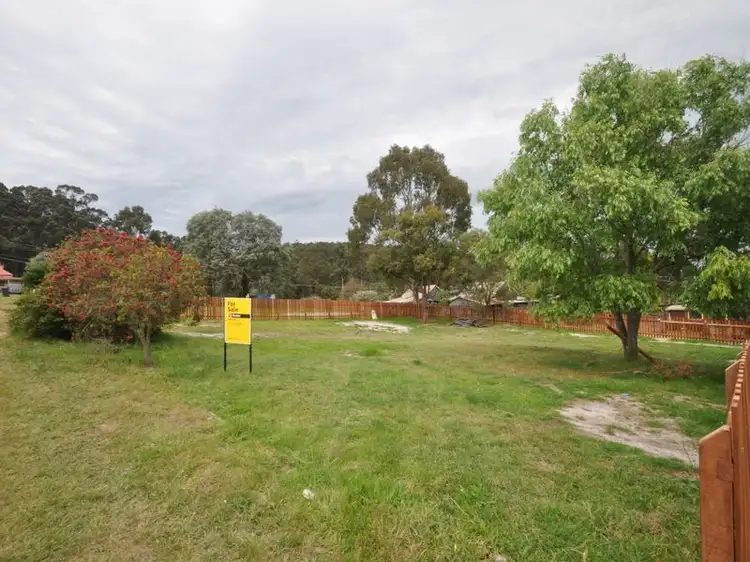 6 Pine Street, Pemberton WA 6260