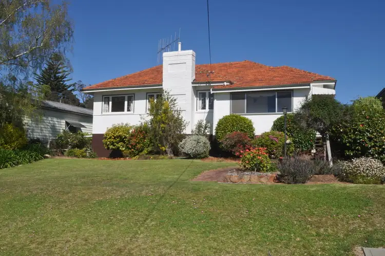 42 Jamieson Street, Pemberton WA 6260
