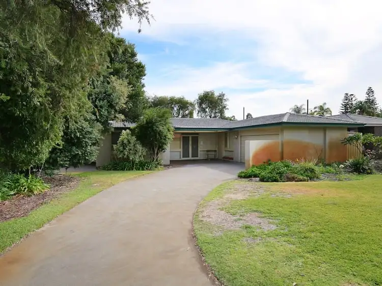 Fourth view of Homely house listing, 13 Princeton Court, Thornlie WA 6108