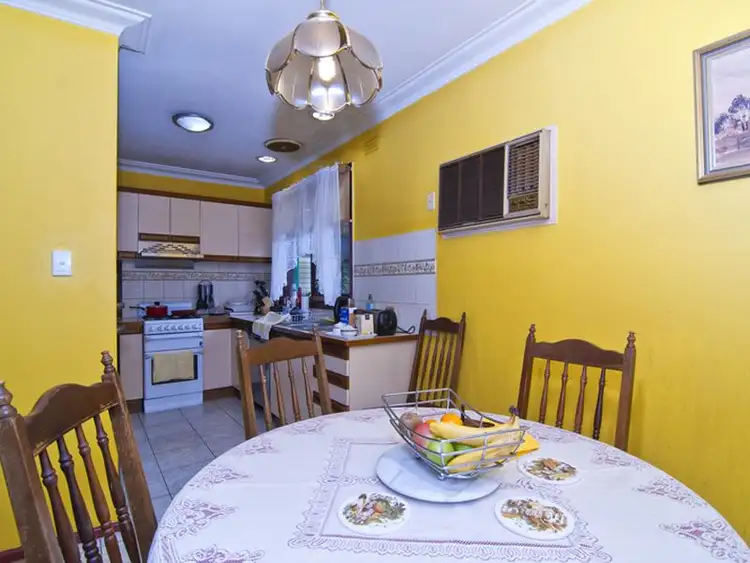 Fifth view of Homely house listing, 5 Ross Court, Springvale VIC 3171
