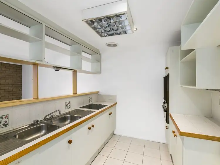 Second view of Homely townhouse listing, 13/5 Balfour Crescent, Highland Park QLD 4211