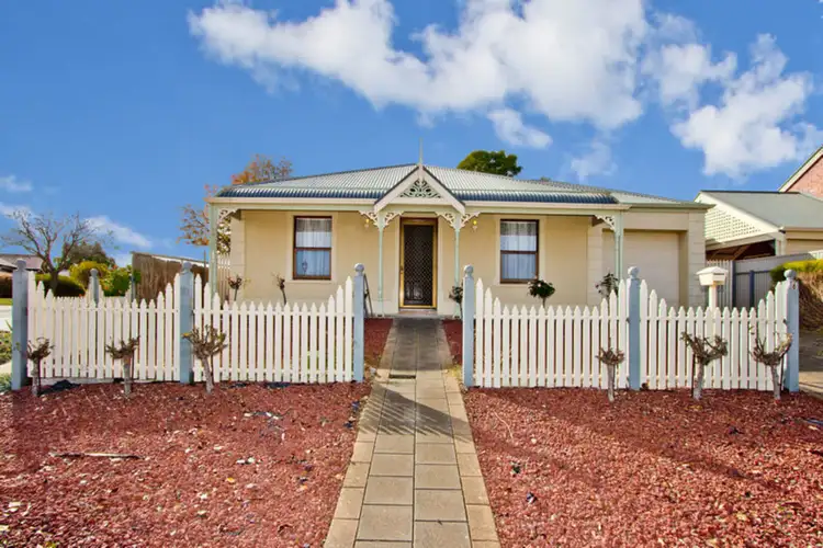 6 Glenmore Close, Greenwith SA 5125
