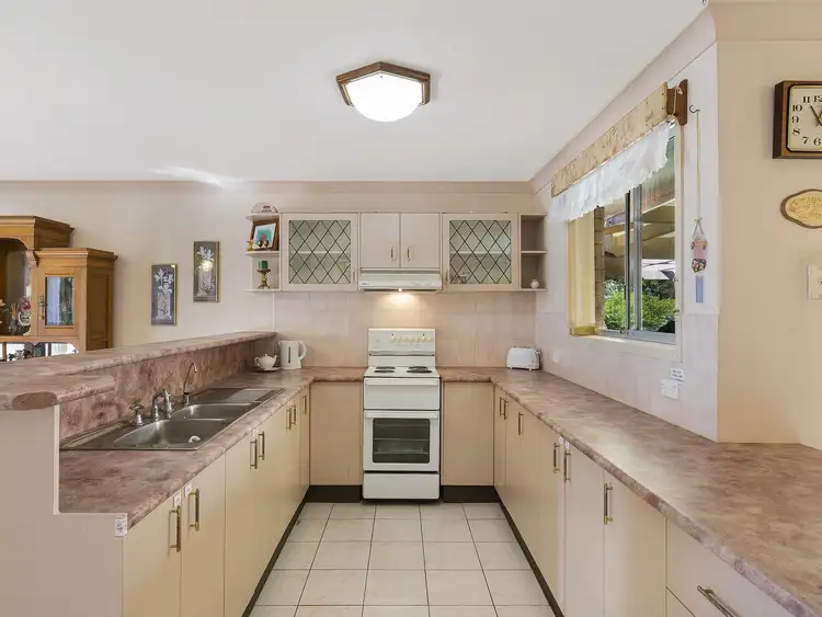 Second view of Homely house listing, 8 Lygon Street, Lake Haven NSW 2263