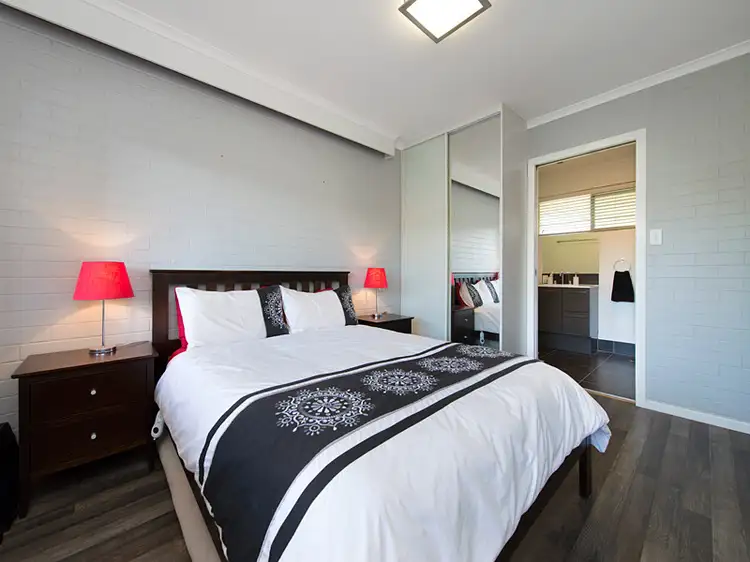 Fifth view of Homely unit listing, 8/22 Norwood Street, Toowong QLD 4066