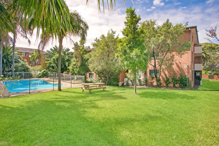 Third view of Homely apartment listing, 5/84-88 Pacific Parade, Dee Why NSW 2099