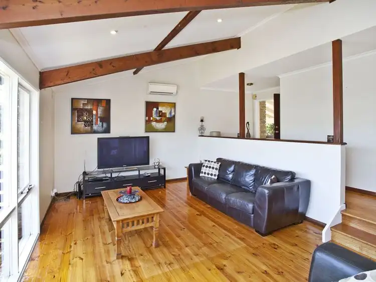 Second view of Homely house listing, 6 Terra Rossa Court, Mooroolbark VIC 3138