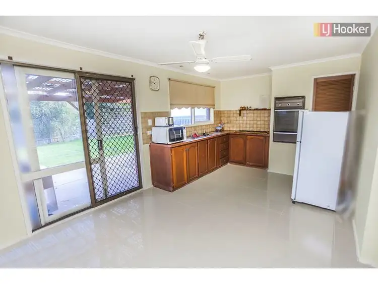 Seventh view of Homely house listing, 1 Rokeby Crescent, Craigieburn VIC 3064