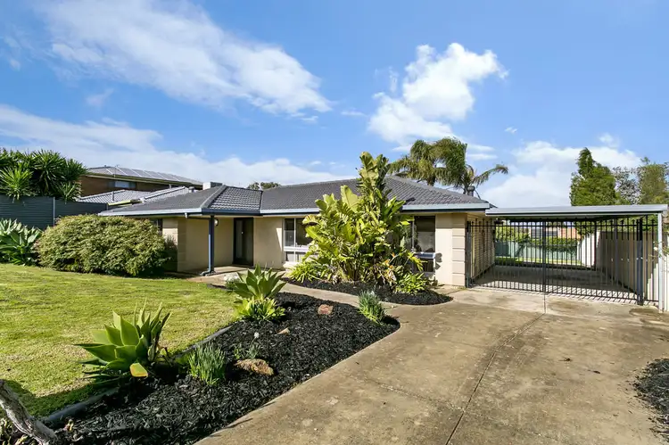 45 Landal Boulevard, Redwood Park SA 5097