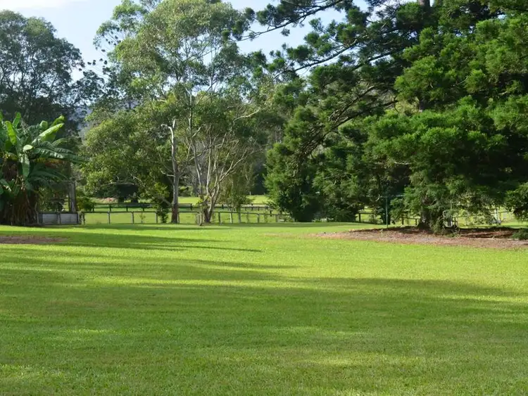 41 Sherlock Court, Guanaba QLD 4210