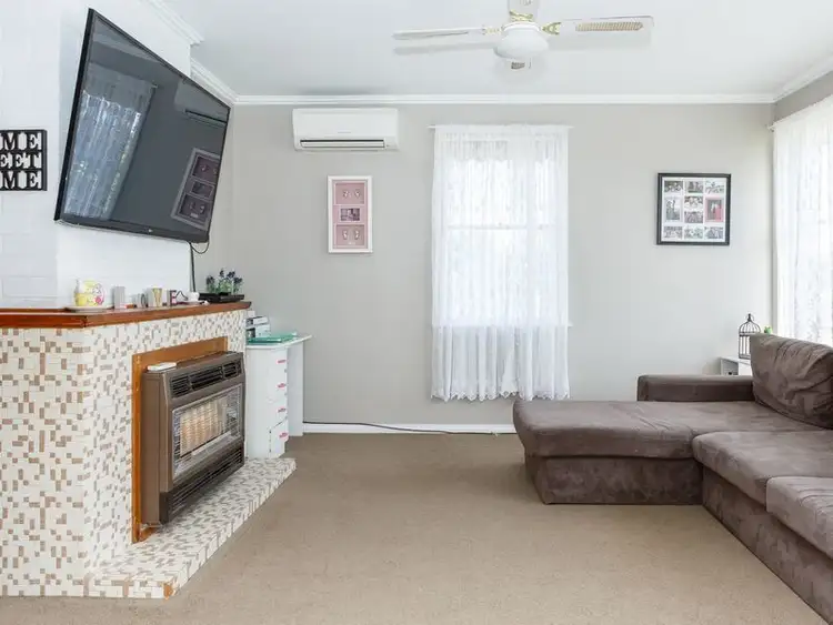 Third view of Homely house listing, 28 Overend Crescent, Sale VIC 3853