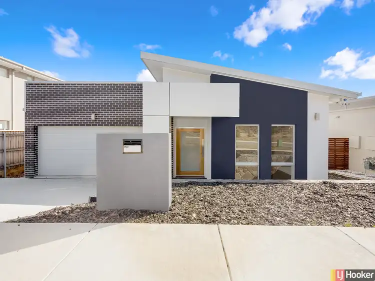 14 Cocoparra Crescent, Crace ACT 2911