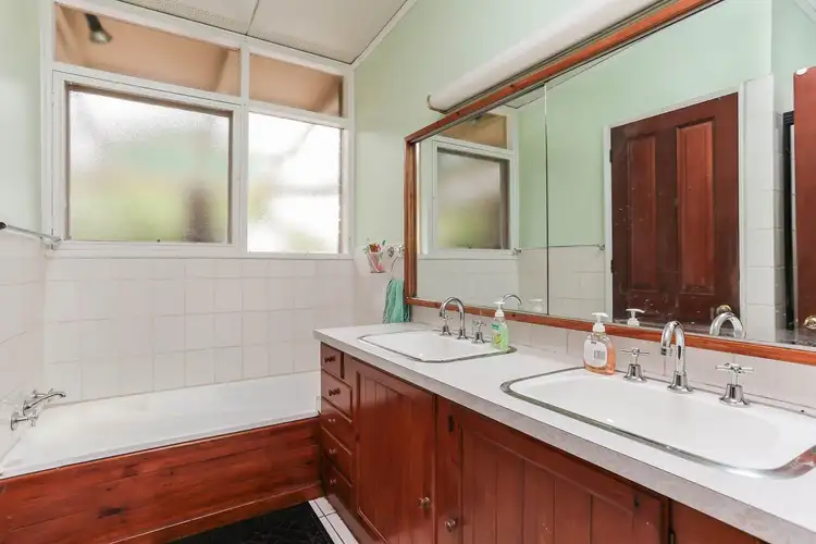 Sixth view of Homely house listing, 10 Batavia Avenue, Boronia VIC 3155