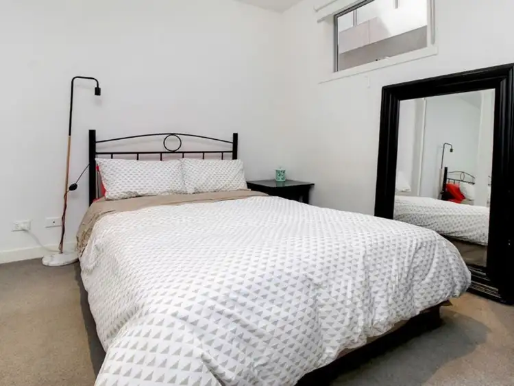 Fifth view of Homely apartment listing, 6/5 bear Street, Mordialloc VIC 3195