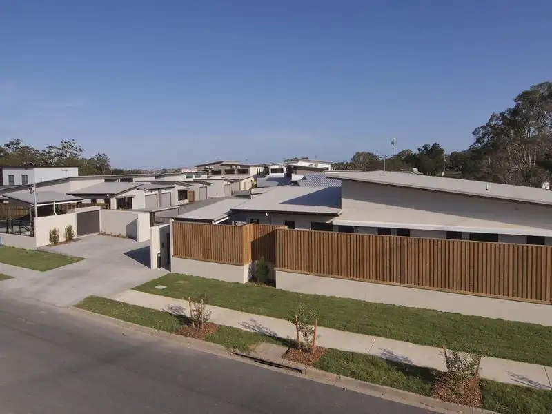 Main view of Homely unit listing, 13/4 Kal-Ma-Kuta Drive, Sandstone Point QLD 4511