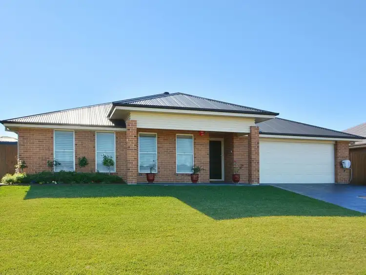 11 Gannet Street, Aberglasslyn NSW 2320