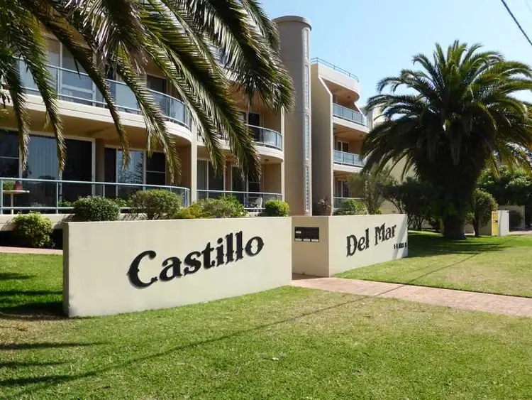 9/11-15 Beach Street 'Castillo Del Mar', Tuncurry NSW 2428