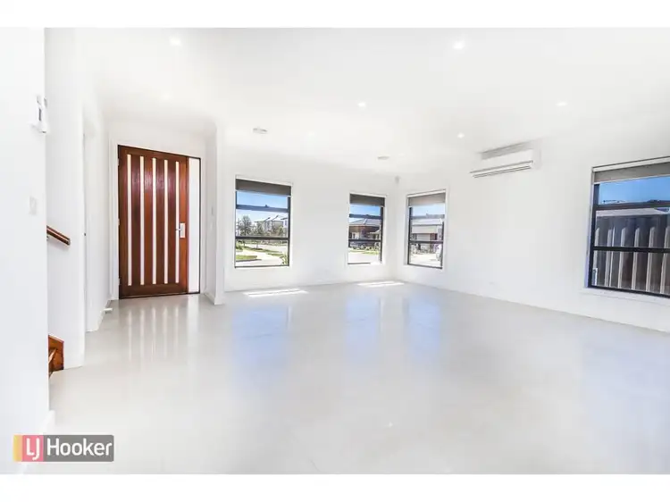 Fourth view of Homely house listing, 1 Dappar Way, Craigieburn VIC 3064