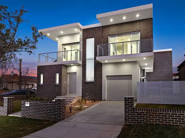 1 Latvia Avenue, Greenacre NSW 2190