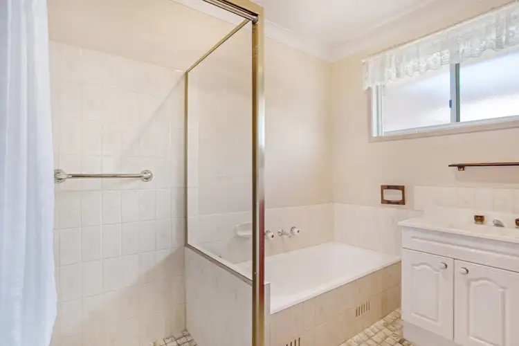 Sixth view of Homely house listing, 60 Sunset Street, Wyoming NSW 2250