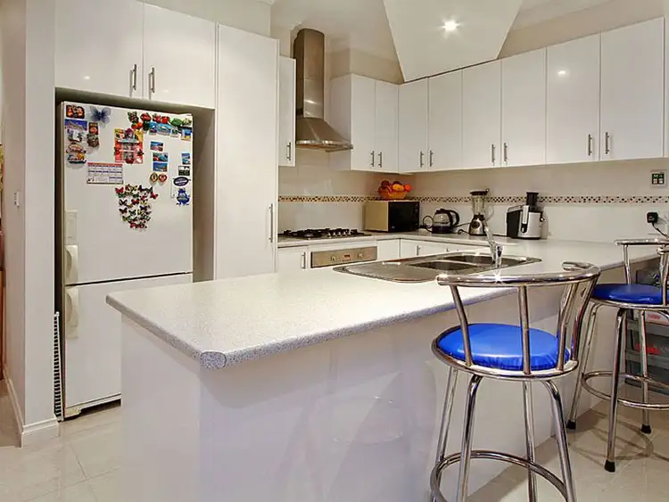Fourth view of Homely house listing, 2 Maiden Court, Epping VIC 3076