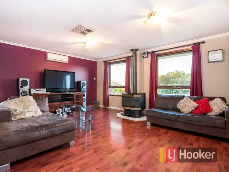 Third view of Homely house listing, 17 Heatherdew Close, Endeavour Hills VIC 3802